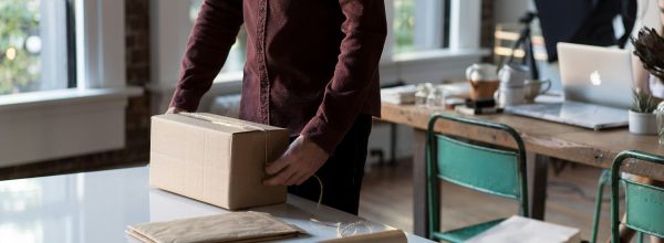 A dropshipping működése: átverés vagy egy zseniális modell?