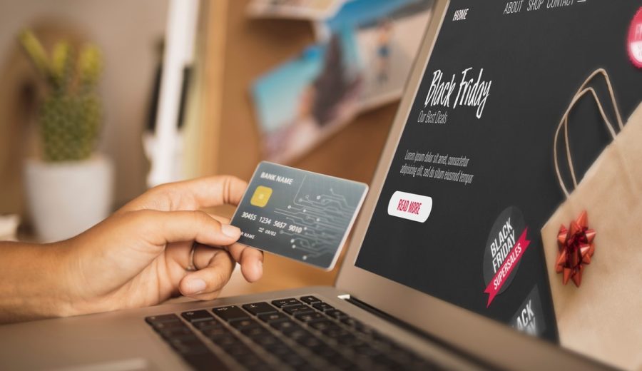 Munka mellett webshop indítása? A sikeres másodállás lehet az e-kereskedelem?
