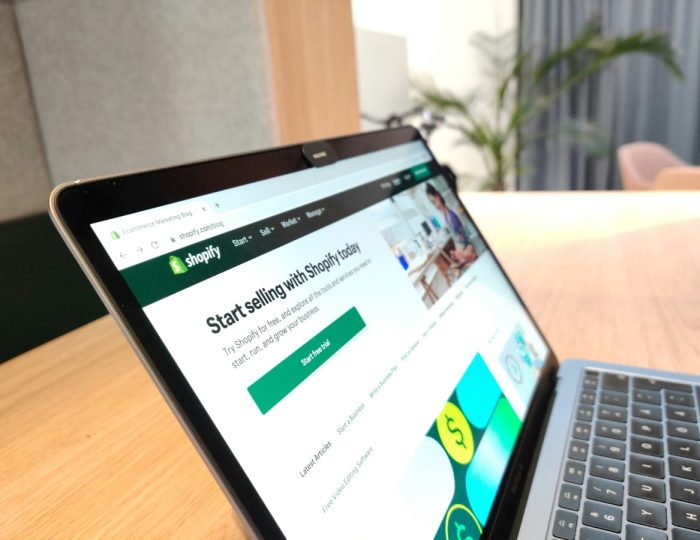 Webáruház indítás: így kezdj bele, hogy sikeres legyél!