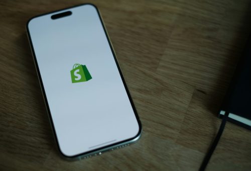 Közlekedj okosan, online is: így válaszd ki a legjobb webshop motort!