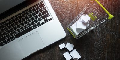 A webshop üzemeltetés feltételei és a sikeres elindulás alapjai
